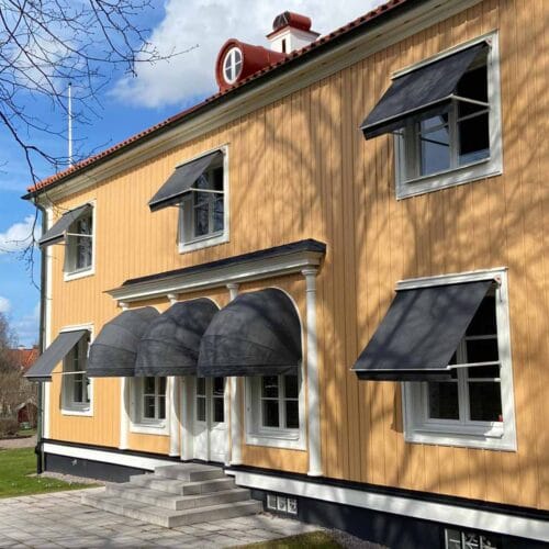 Fönstermarkis Baroness, korgmarkis Fönstermarkis Baroness och korgmarkis