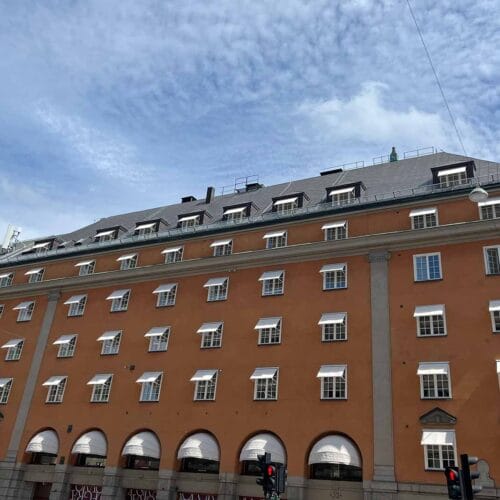 Stockholm, Fönstermarkis Baroness, korgmarkis Fönstermarkis Baroness och korgmarkis